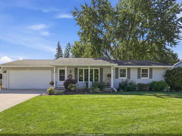 1417 Lindale Ln, Green Bay, WI 54313