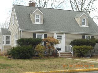 204 N 21st St, Kenilworth, NJ 07033