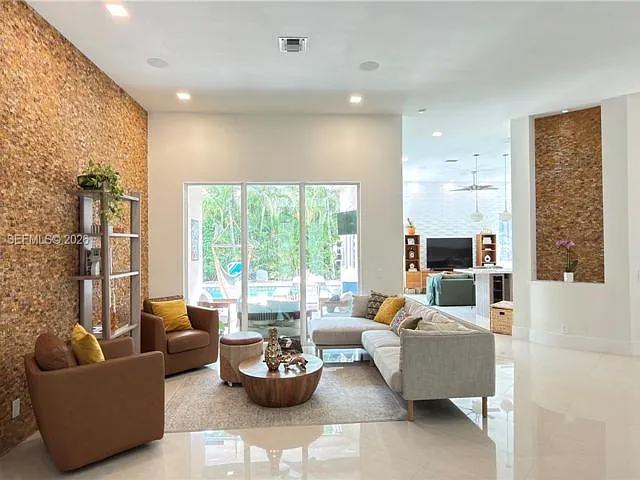 3829 Heron Ridge Ln — Photo 1
