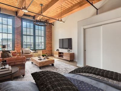 63 Melcher St APT 407, Boston, MA, 02210