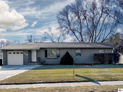 11029 Westover Rd, Omaha, NE, 68154