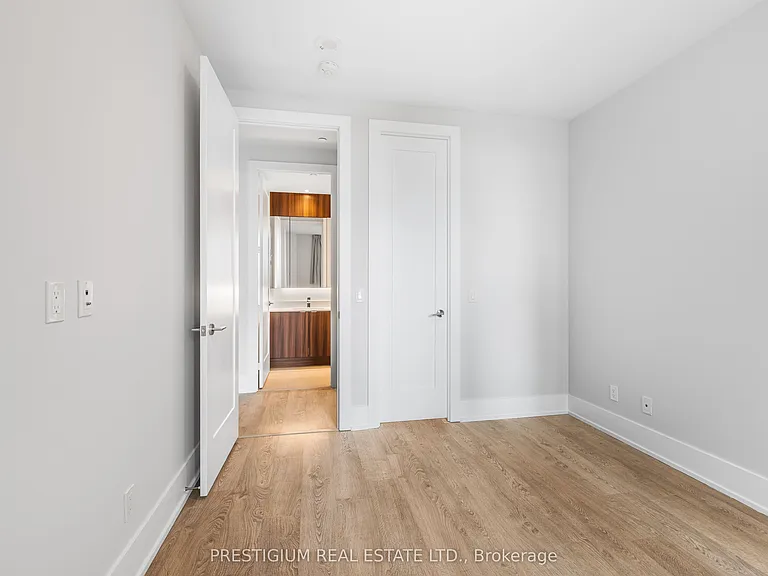 1 Edgewater Dr #202 — Photo 12