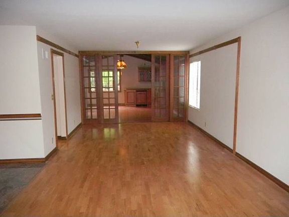Living room & Dining Room
