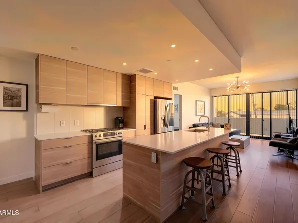 2300 E CAMPBELL Avenue #202, Phoenix, AZ 85016