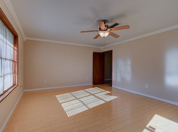 5th image of 113 Pinecrest Ct