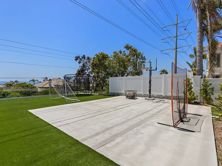3325 Caminito Daniella — Photo 40