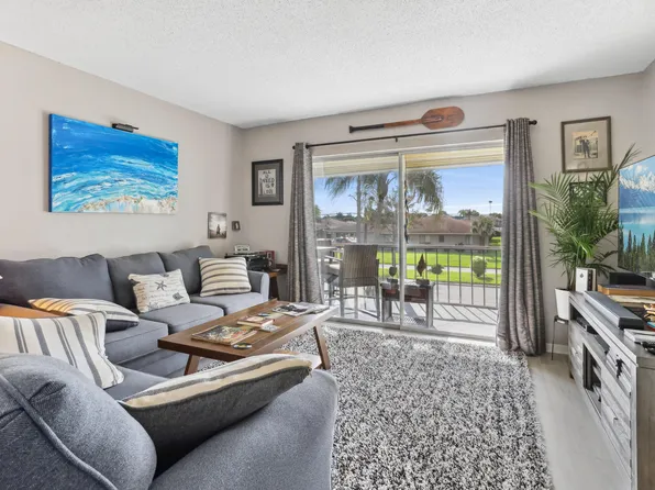 5 Abbey Lane #202, Delray Beach, FL 33446