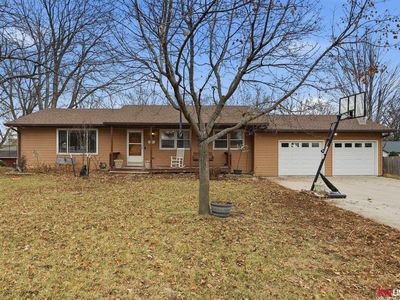 630 Maple St, Hickman, NE, 68372