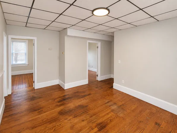 580 Bay St, Taunton, MA