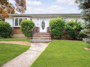 2330 Grand Ave, Bellmore, NY 11710