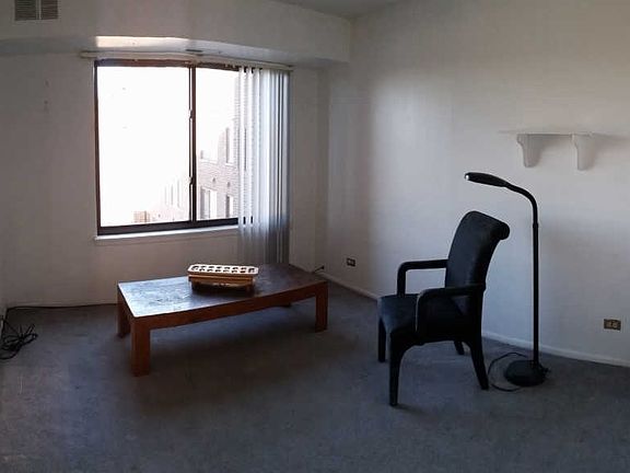 3rd image of 500 Park Ave APT 628