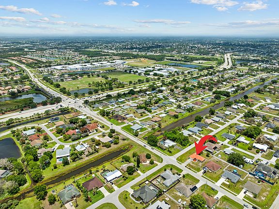 5th image of 1701 SW Cashmere Boulevard