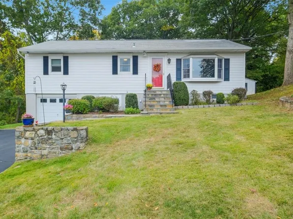 81 Plum Road, Mahopac, NY 10541