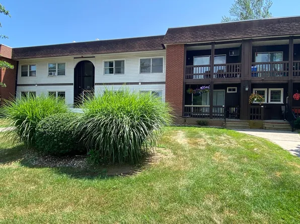 25 Keegan Ln #5C, Greenfield, MA 01301