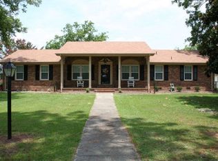 105 Spring St, Goldsboro, NC 27530