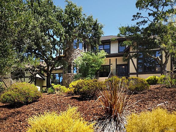 2nd image of 4731 Woodview Drive