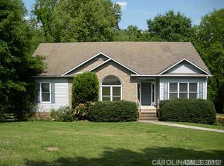 272 Caroline Ct, Denver, NC 28037