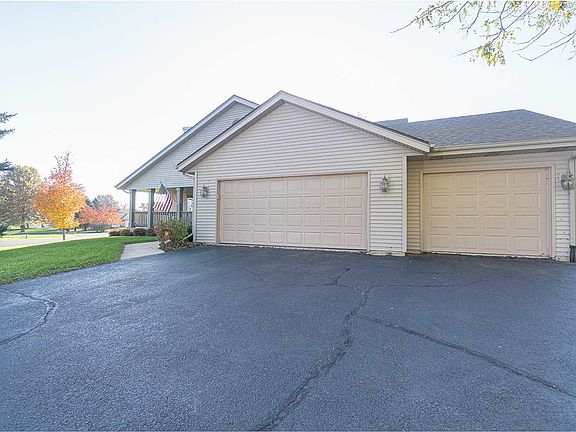 2nd image of 11850 Lanark Ct