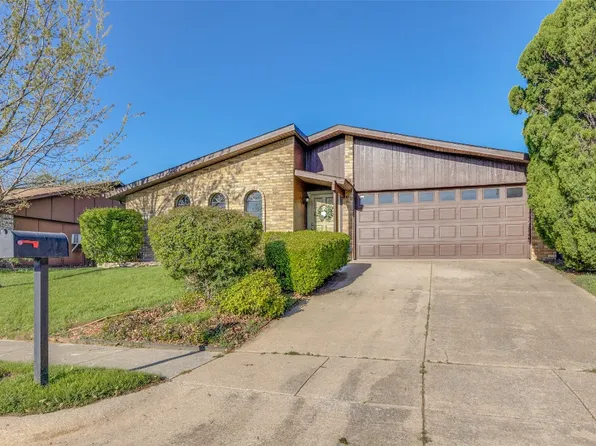 7028 Baird Dr, Fort Worth, TX 76134