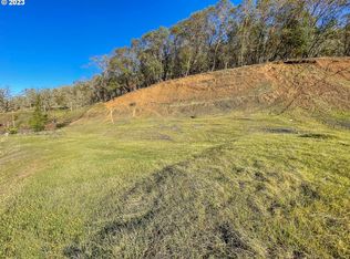 817 N View Dr, Winchester, OR