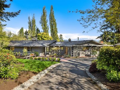 4389 Point White Drive NE, Bainbridge Island, WA, 98110