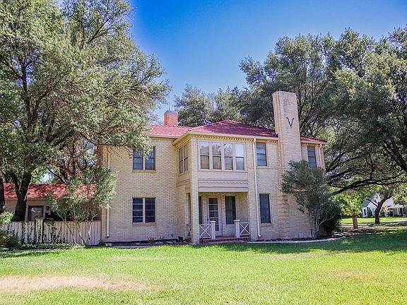 4th image of 1325 Paseo De Vaca St