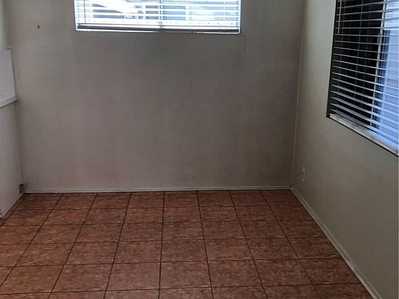 3rd image of 20737 Verne Ave