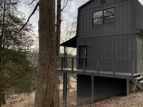 200 Old Highlands Rd, Dillard, GA 30537