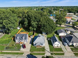 911 Leland Ave, Des Moines, IA 50315
