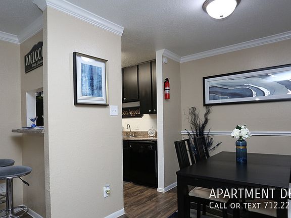 4th image of 430 S Bender Ave #2490