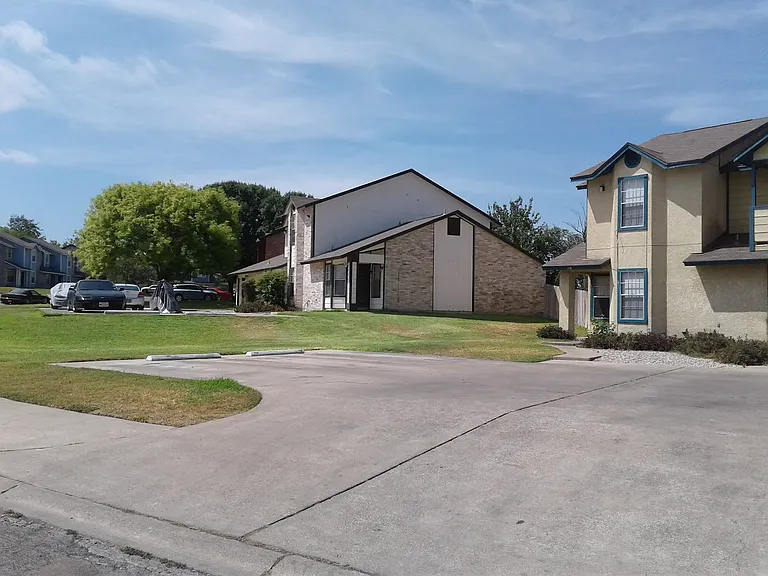 147 San Marcos Dr — Photo 4