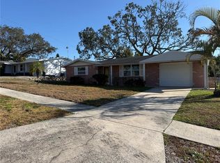 5412 Golden Nugget Dr, Holiday, FL 34690