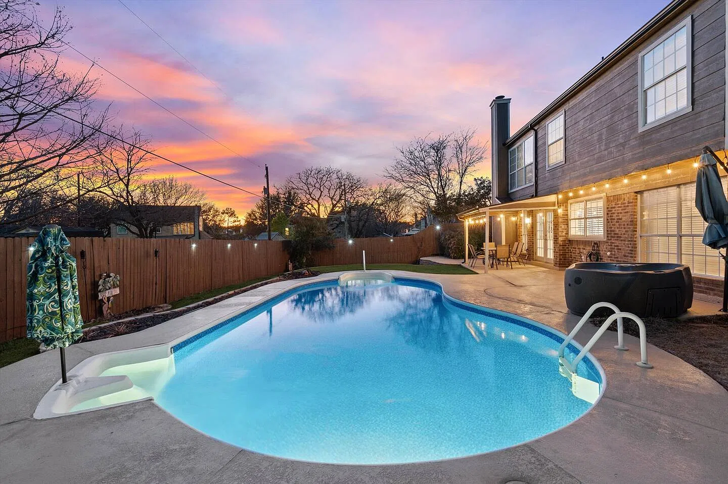 4 bed, 2001 sqft, $3,900 — Photo 4