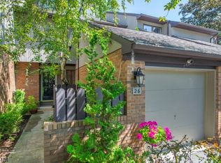 26 Keats Way, Morristown, NJ 07960