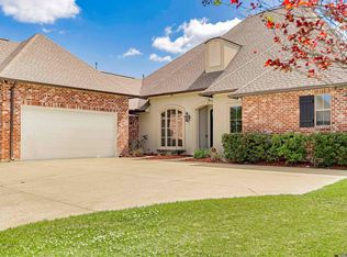 13720 Quail Grove Ave, Baton Rouge, LA 70809