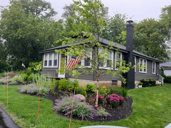 9 Gray Ct, Rye, NH 03870