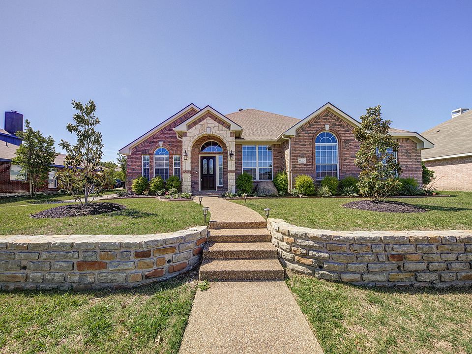 623-big-oak-ct-rockwall-tx-High-Res-1.jpg