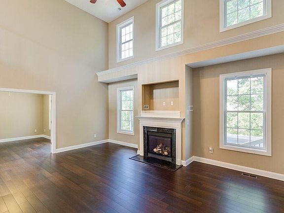 5th image of 8412 Westberry Ct