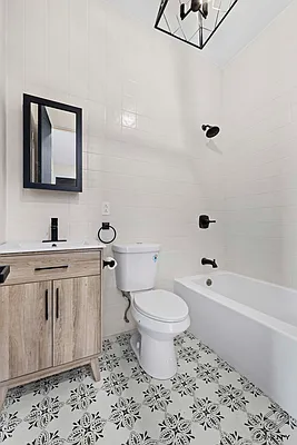 Rented by ERNY LLC | media 20