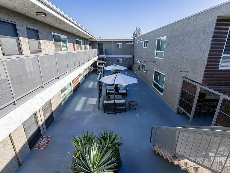 Mosaic at Western Apartments Homes — Photo 26