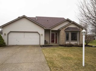 5323 Fox Mill Run, Fort Wayne, IN 46835