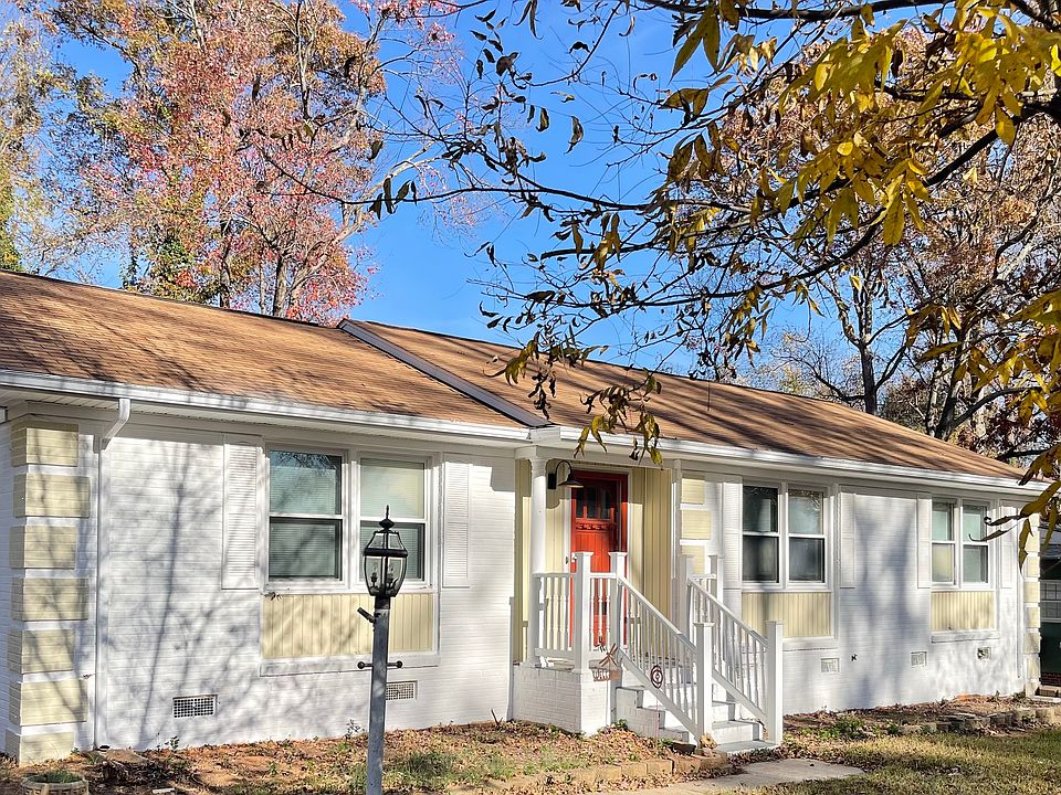 1st image of 3004 Stratford Dr