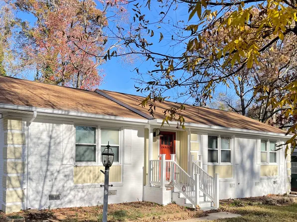 3004 Stratford Dr, Greensboro, NC 27408