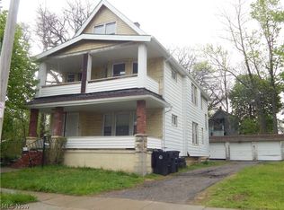 1095 E 113th St, Cleveland, OH 44108