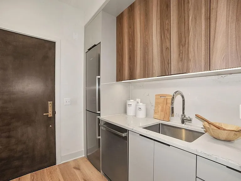 801 N St NW #304 — Photo 4