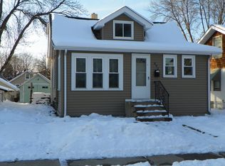 391 Saratoga St S, Saint Paul, MN 55105