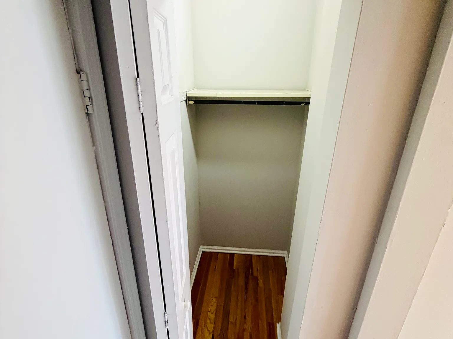1 bed, 1.0 bath, 586 sqft, $1,721 — Photo 4