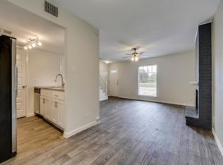 2909 E 51st St APT A, Austin, TX 78723
