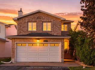 609 Tourelle Dr, Ottawa, ON K4A3H5