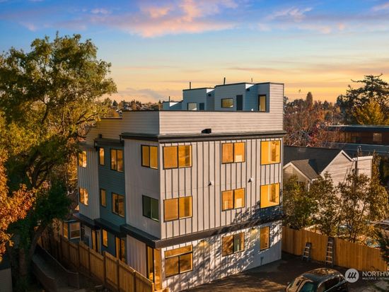 1703 26th Avenue #C, Seattle, WA 98122